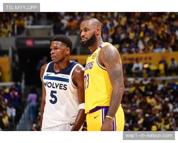 森林狼防守结构稳固 爱德华兹与里德搭档锋线